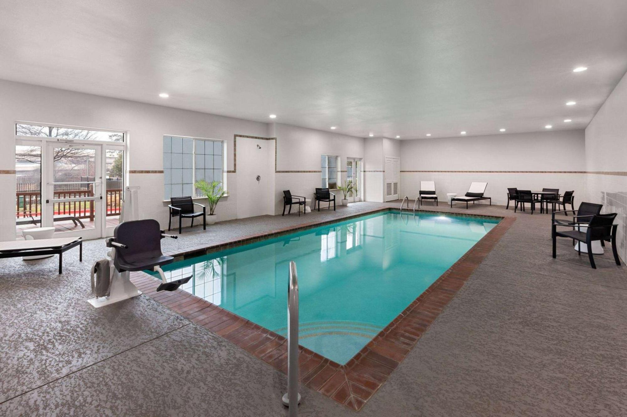 La Quinta By Wyndham Austin - Cedar Park Hotel Buitenkant foto