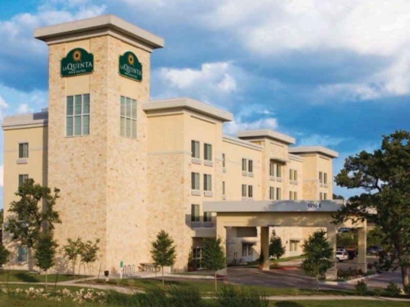 La Quinta By Wyndham Austin - Cedar Park Hotel Buitenkant foto
